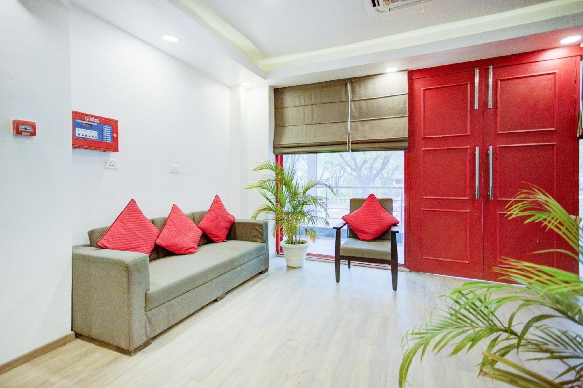 Townhouse Townhouse Atal Chowk Indirapuram Ghaziabad Esterno foto