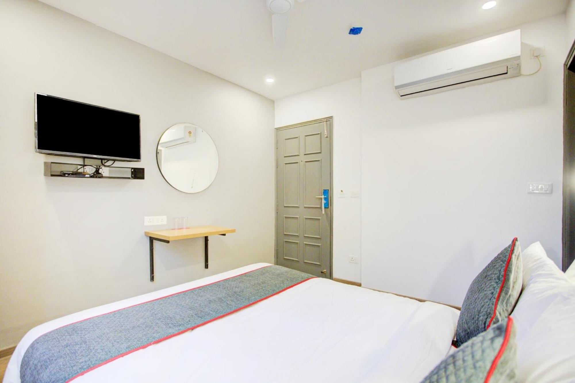 Townhouse Townhouse Atal Chowk Indirapuram Ghaziabad Esterno foto
