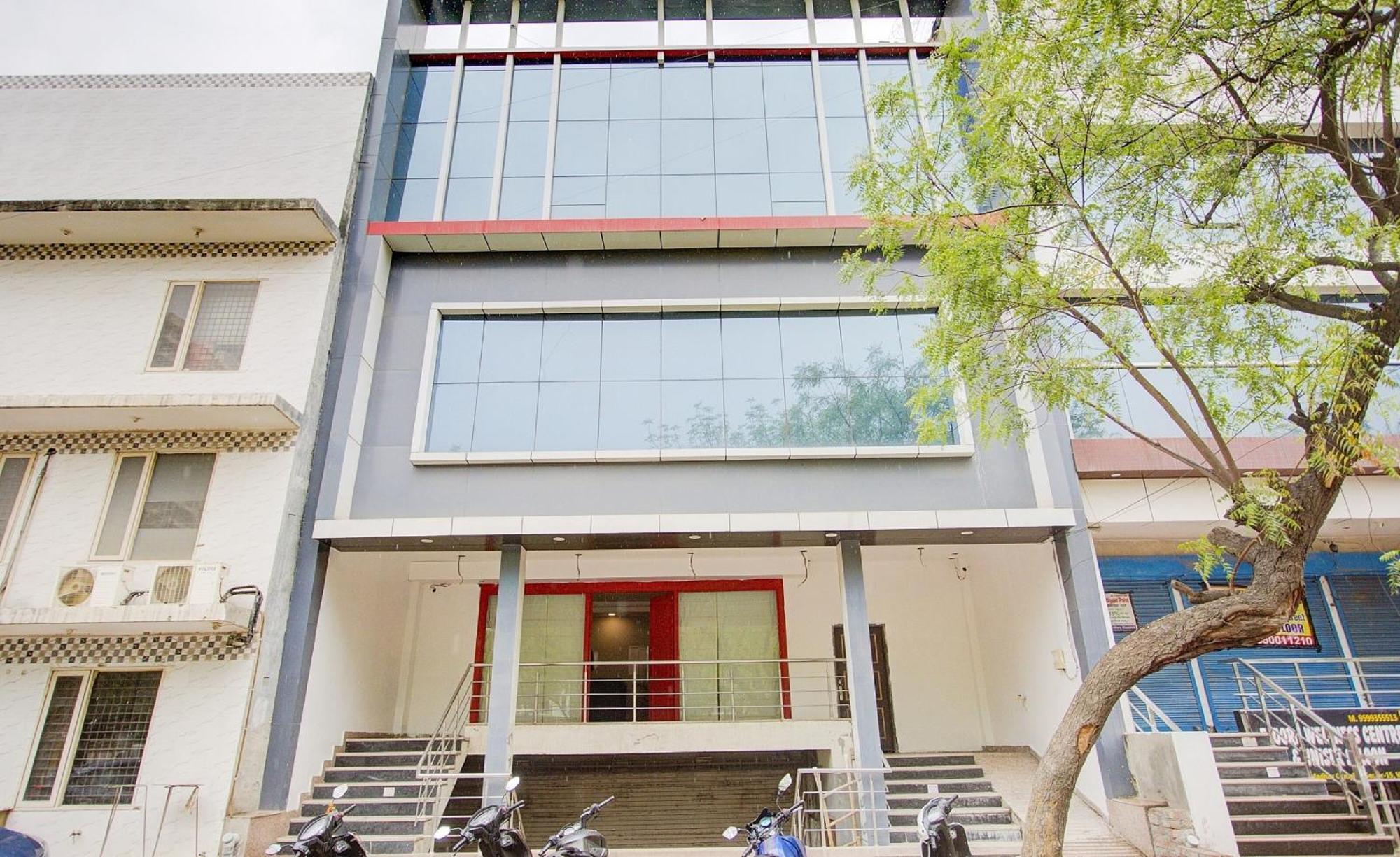 Townhouse Townhouse Atal Chowk Indirapuram Ghaziabad Esterno foto